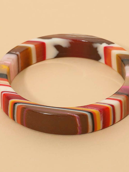 Going Geo Bangle in Multi