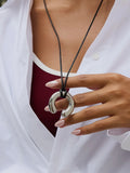 Valeska Horseshoe Necklace in Silver