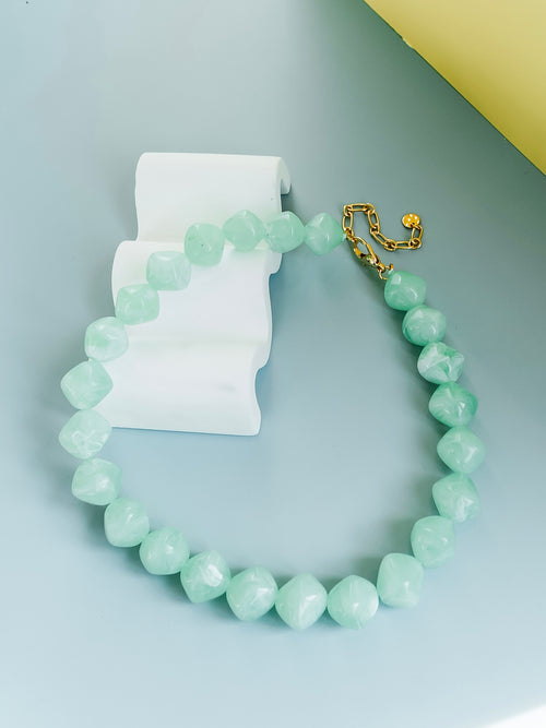 Such A Lady Marble Necklace in Mint