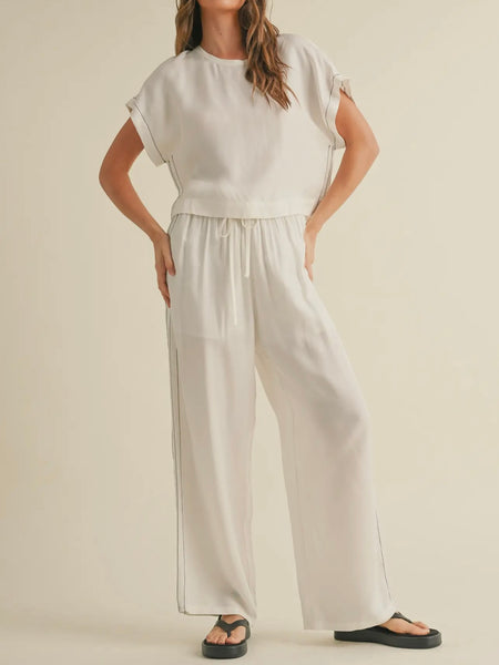 Seams To Me Top in Ecru