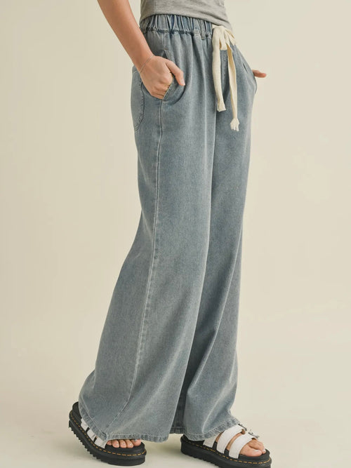 Today's Chambray Pant in Blue