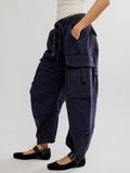 Reef Curved Cargo Twill Pant in Black