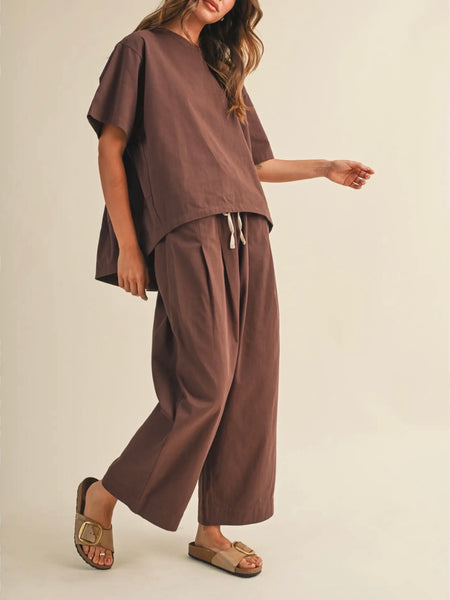 The Perfect Pair Set in Brown