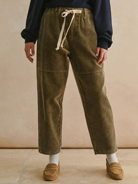 Strike A Cord(uroy) Pants in Olive