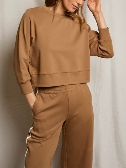 Nell Crew Neck Sweatshirt in Mocha