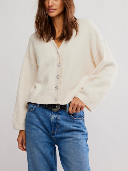 Swan Song Cardi in Black