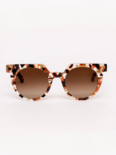 Aster Sunnies in Terra Fawna Tortoise Shell