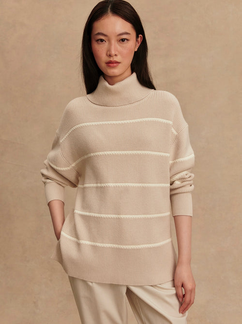 Hamish Stitch Knit Sweater in Silver Birch