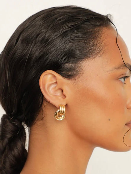 Baby Knot Earrings in Gold