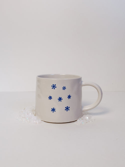 Holiday Top to Bottom Mug in Snowflakes