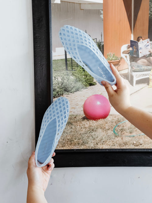 Don't Be Jelly Flats in Blue