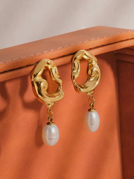 Nerissa Abstract Pearl Earrings