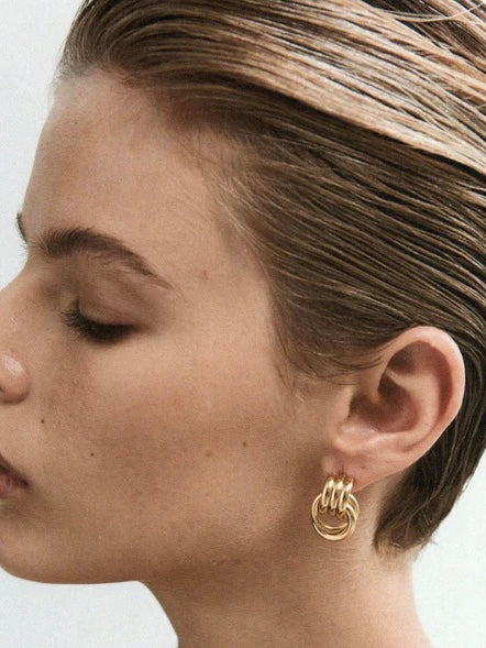 Baby Knot Earrings in Gold