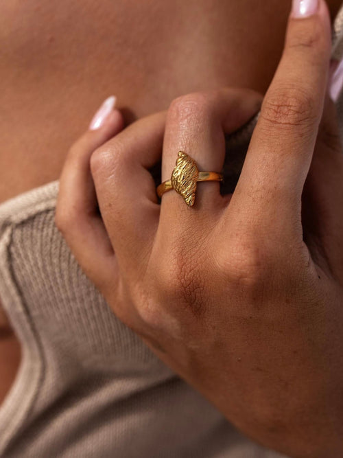 Conch Shell Ring