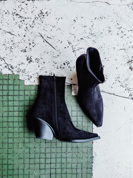 Walton Ankle Boot in Grey Suede