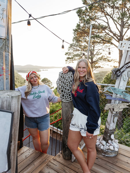 Table Rock Lake Sweatshirt in Heather Grey