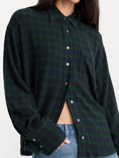 The Crinkle Easy Shirt in Forest Plaid