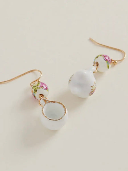 Teapot Earrings in Pink