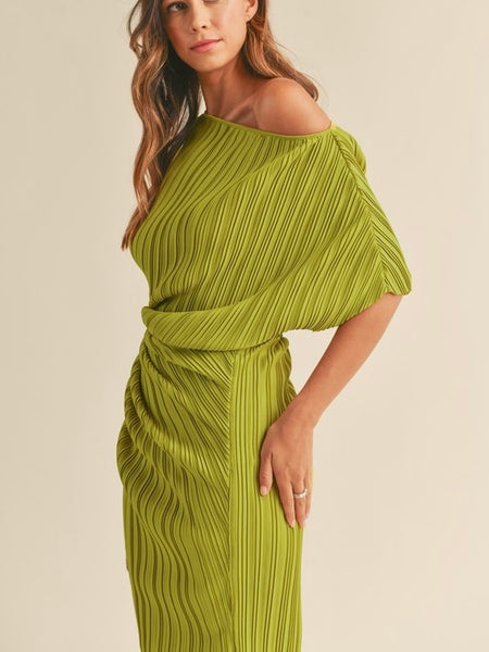 What A Rush Midi Dress in Kiwi