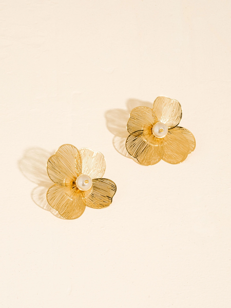 Reina Pearl Flower Earrings