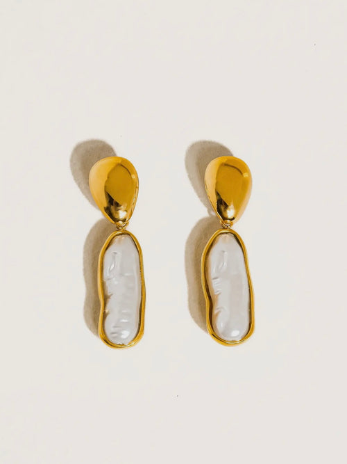 Felice Pearl Drop Earring