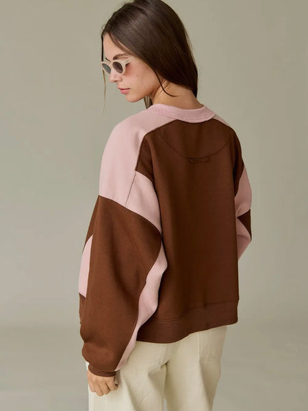 Go Glen Cocoa Sweatshirt in Brown & Pink