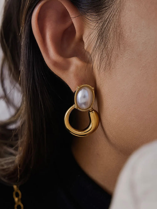 Anemone Pearl Drop Earrings