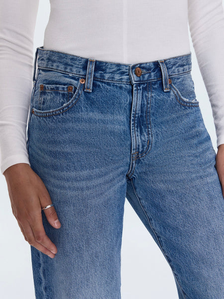 Lexi Jean in Metropolis