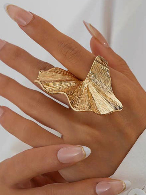 She's The Statement Ring
