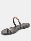 Wink Flat in Black