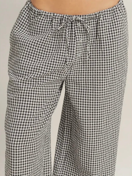 Bring The Gingham Pant in Black
