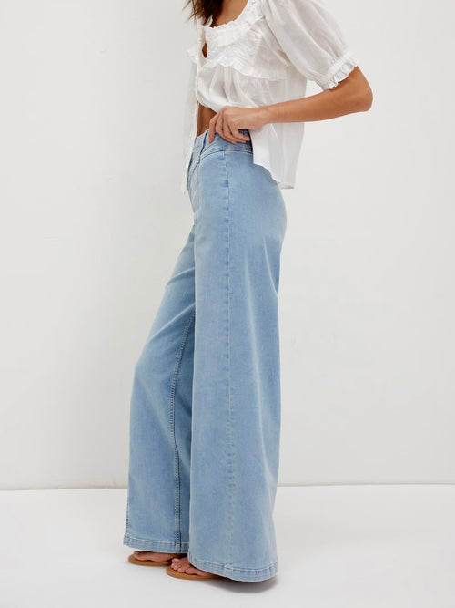 Libre Wide Leg Jean in Palermo