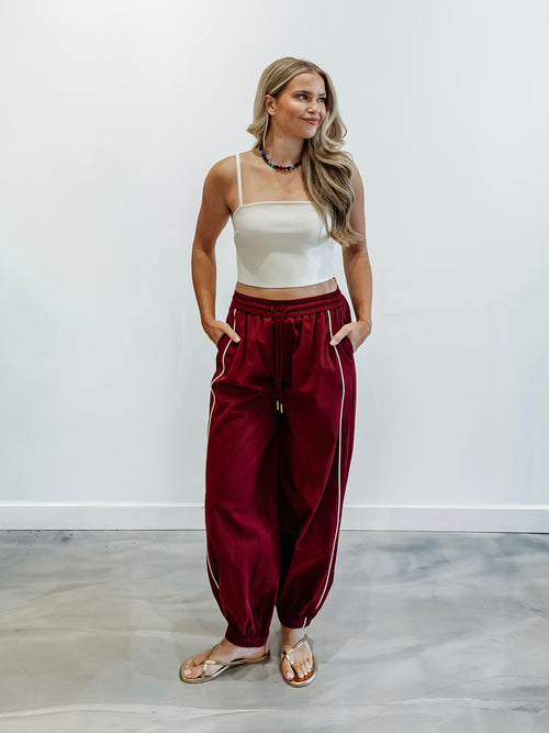 Piped Balloon Pants in Burgundy