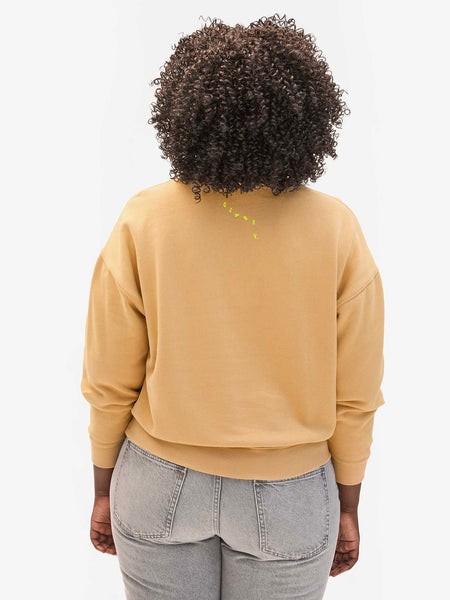 Le Drop Sweatshirt in Ciao Sand & Neon Yellow