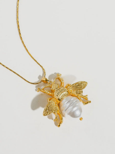 Vintage Pearl Bee Necklace