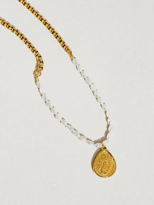 Agnes Pearl Wheat Pendant Necklace