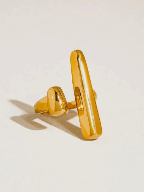 Saffelle Bar Ring