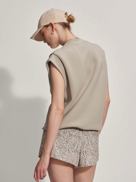 Otis Sleeveless Sweat in Abbey Stone