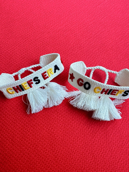 Chiefs Era Embroidered Bracelet in Ivory