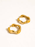 Bellac Wavy Hoop Earrings in Gold