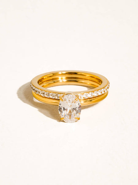 Neve Oval CZ Stack Ring