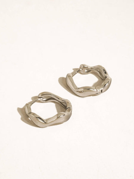 Bellac Wavy Hoop Earrings in Silver