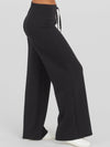 AirEssentials Wide Leg Pant in Very Black