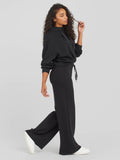 AirEssentials Wide Leg Pant in Very Black